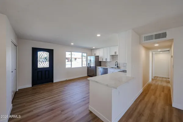 $415,900 | 3337 West Ocotillo Road, Phoenix, AZ 85017