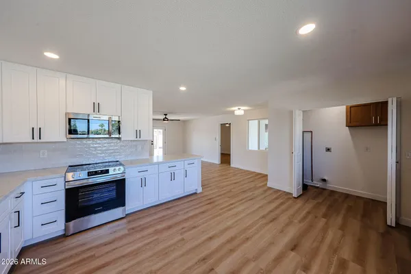$415,900 | 3337 West Ocotillo Road, Phoenix, AZ 85017