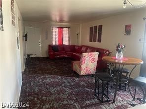 4664 West Twain Avenue, Unit C Las Vegas, NV 89103 - Photo 11 of 31