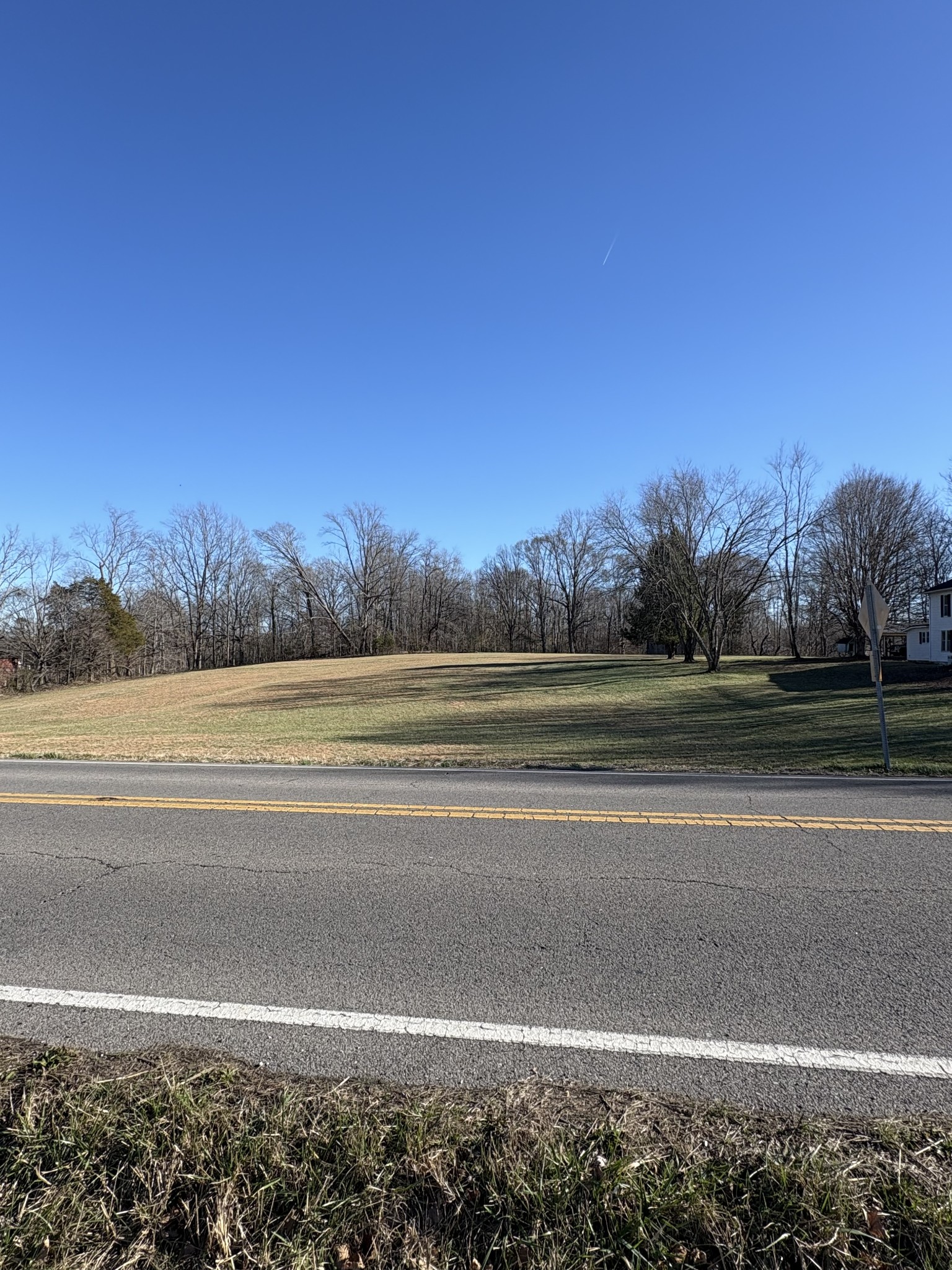 328 Lafayette Road Red Boiling Springs, TN 37150 - Photo 15 of 34 a view of a yard