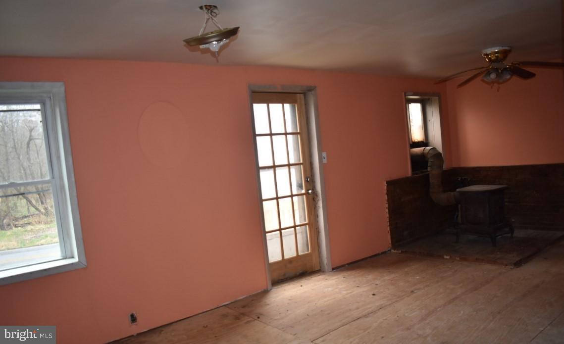 5556 Buffalo Road Mount Airy, MD 21771 - Photo 14 of 16