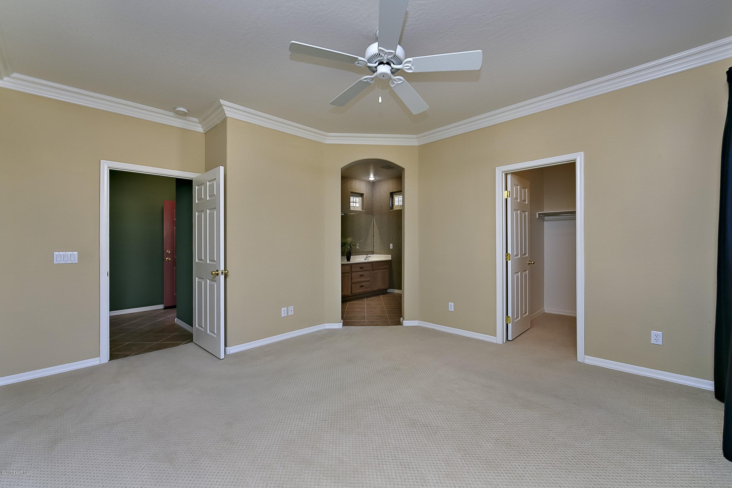 007_Master Bedroom