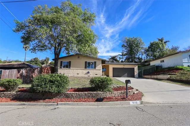 $700,000 | 832 Magarian Road, Fallbrook, CA 92028