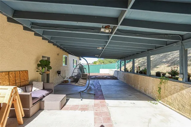 $700,000 | 832 Magarian Road, Fallbrook, CA 92028