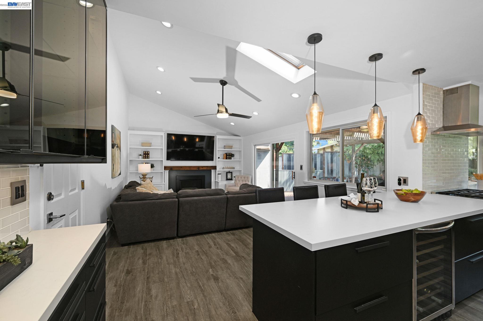 491 Santander Drive San Ramon, CA 94583 - Photo 6 of 25