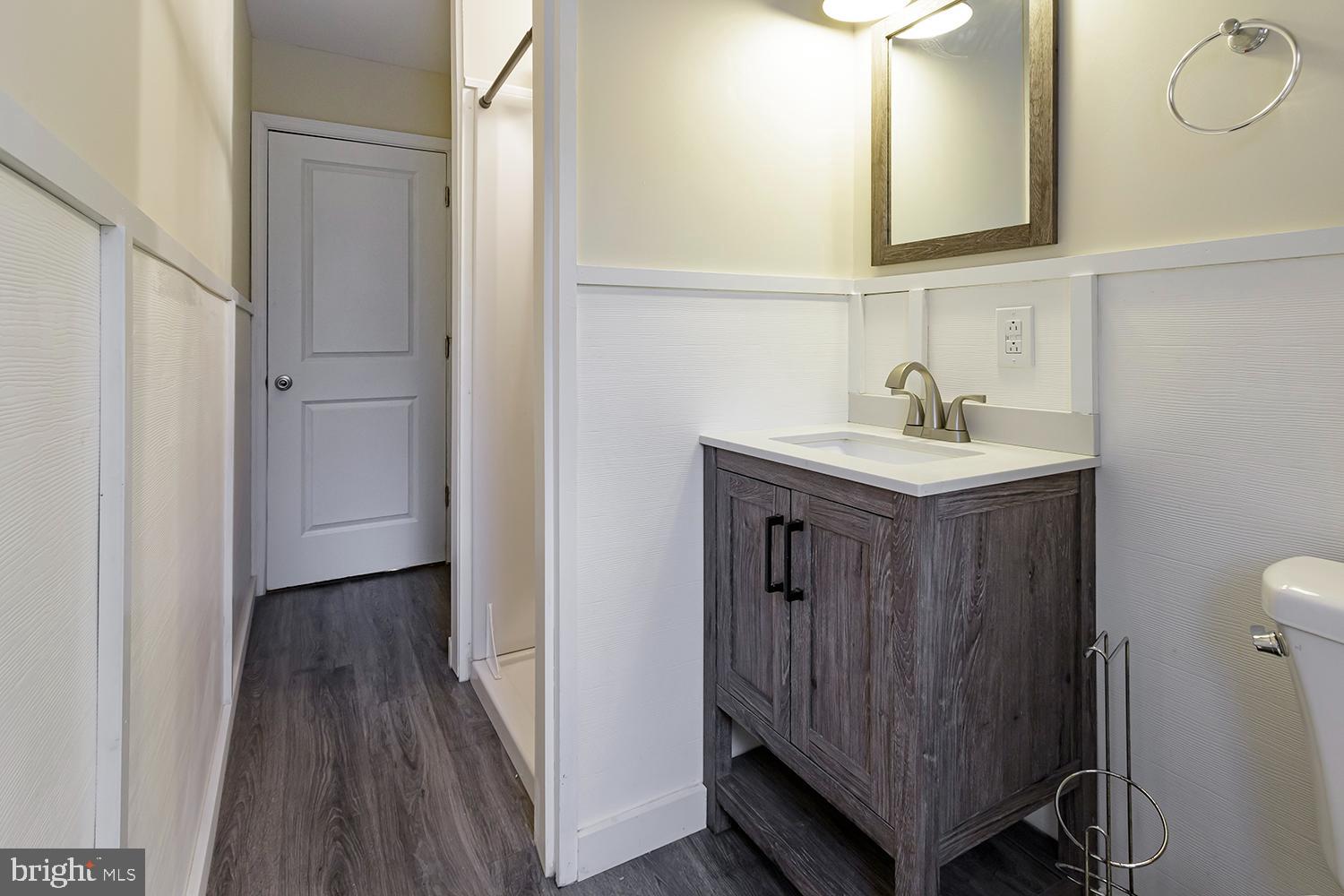 3 Rancocas Boulevard Mount Laurel, NJ 08054 - Photo 13 of 16 Primary bathroom