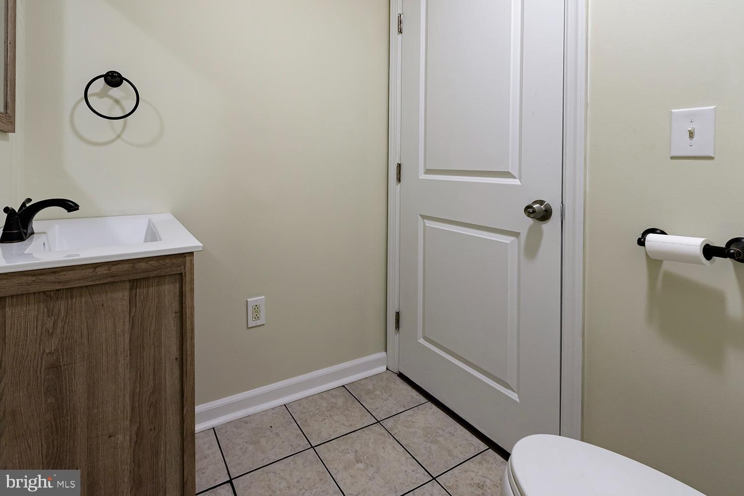 3 Rancocas Boulevard Mount Laurel, NJ 08054 - Photo 8 of 16 Half bath on 1st floor