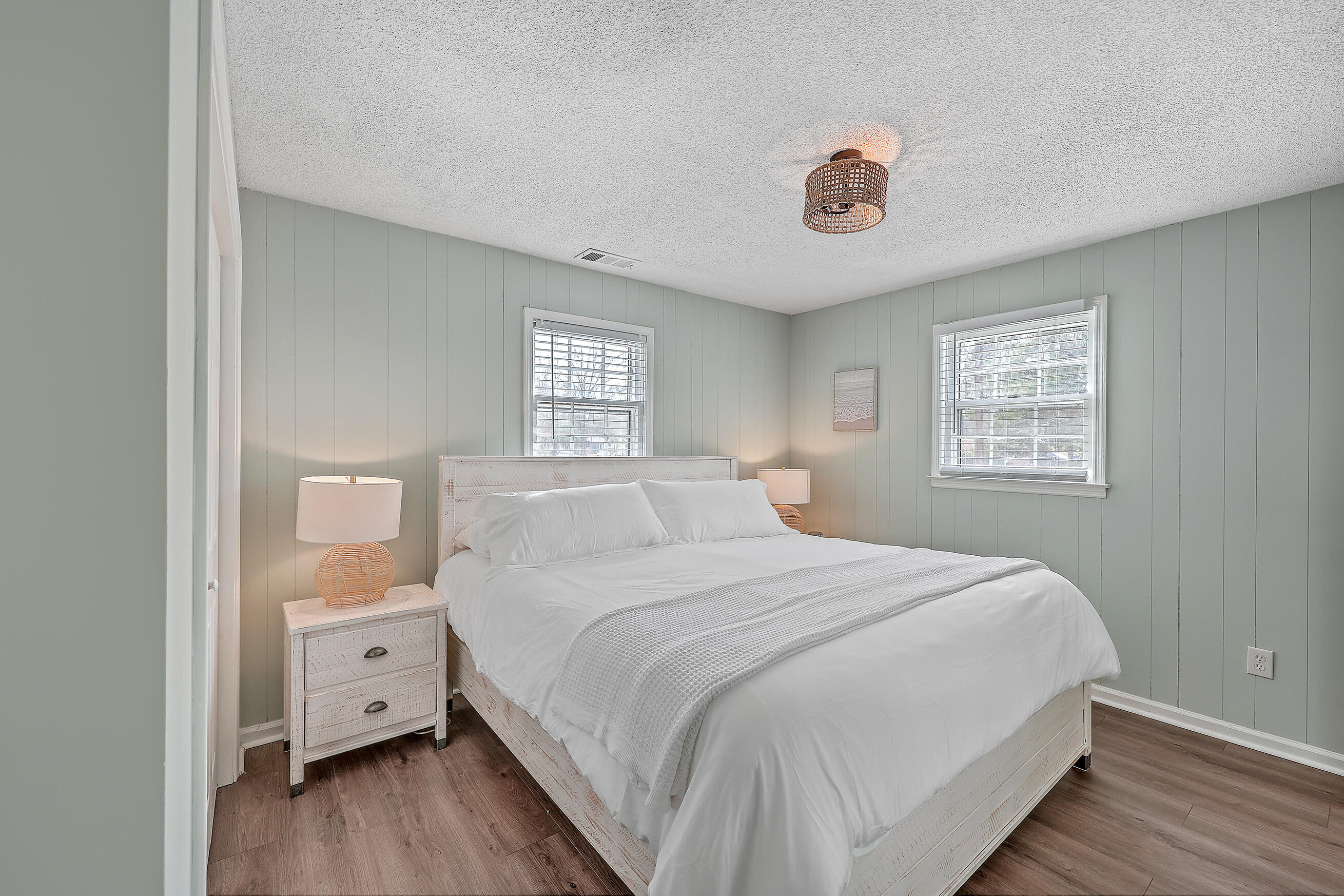 7698 Chippendale Road North Charleston, SC 29420 - Photo 23 of 41 guest bedroom