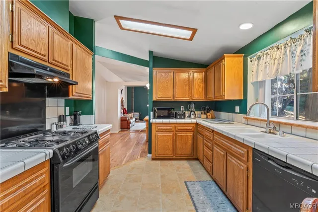 $409,000 | 2113 Spring Oak Drive, Running Springs, CA 92382