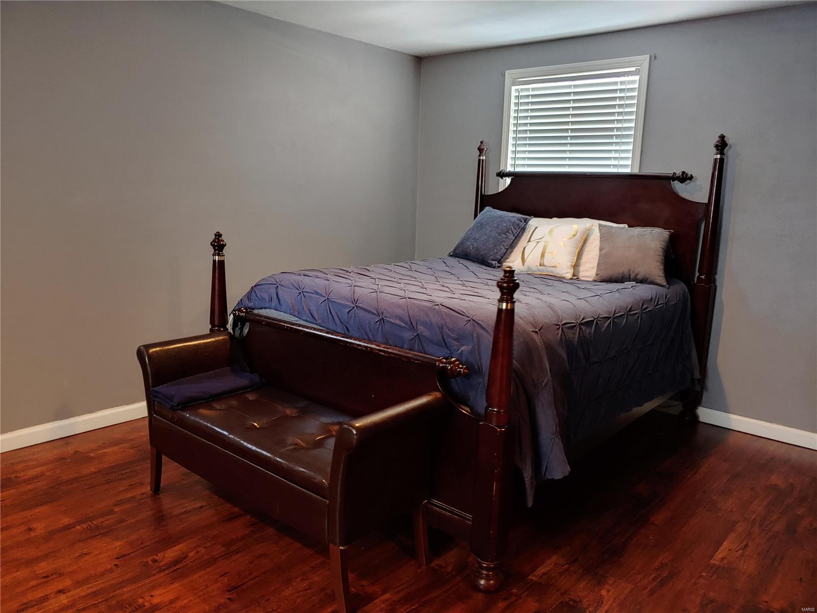 1300 Springfield Drive Belleville, IL 62221 - Photo 13 of 26 Gallery Image 13