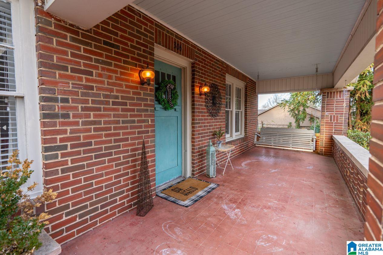 306 4th Avenue East Oneonta, AL 35121 - Photo 3 of 30