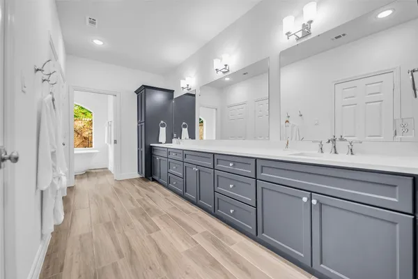 $12,500 | 11314 Williamsburg, Piney Point Village, TX 77024