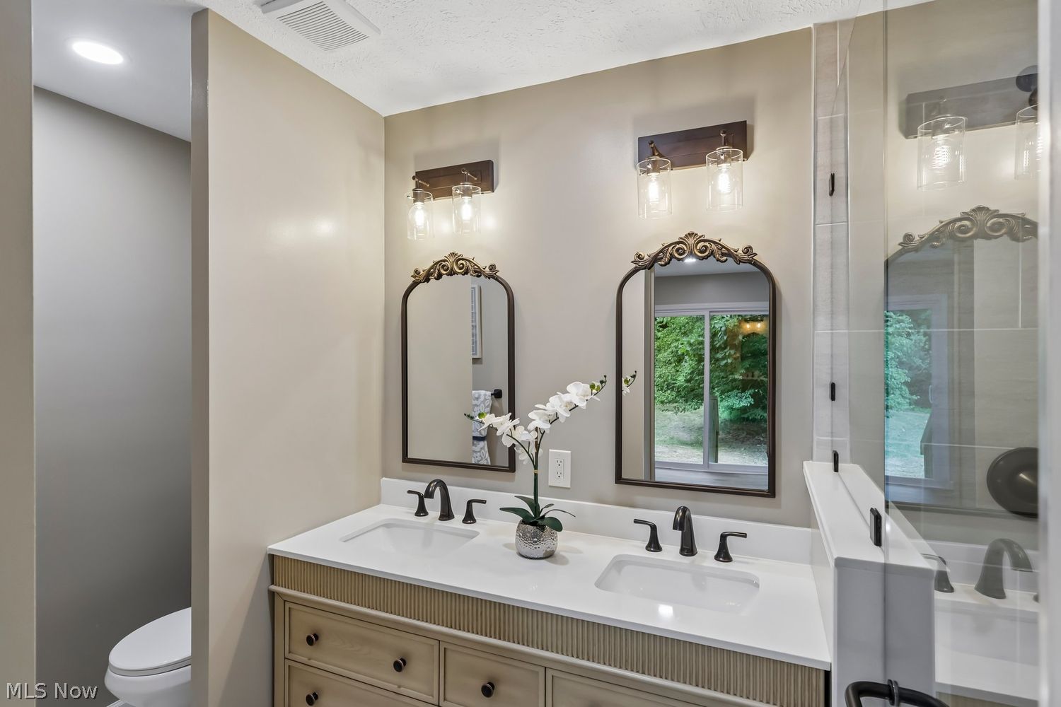 14170 Radcliffe Road Painesville, OH 44077 - Photo 32 of 47 Gallery Image 32