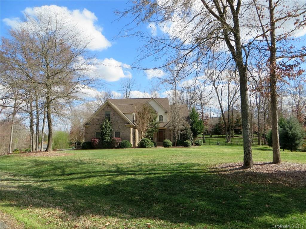 5922 Morning Star Road Clover, SC 29710 - Photo 2 of 24