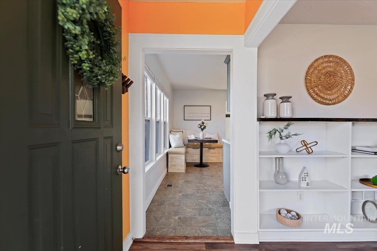 3111 West Palouse Street Boise, ID 83705 - Photo 3 of 32 Bathroom featuring baseboards