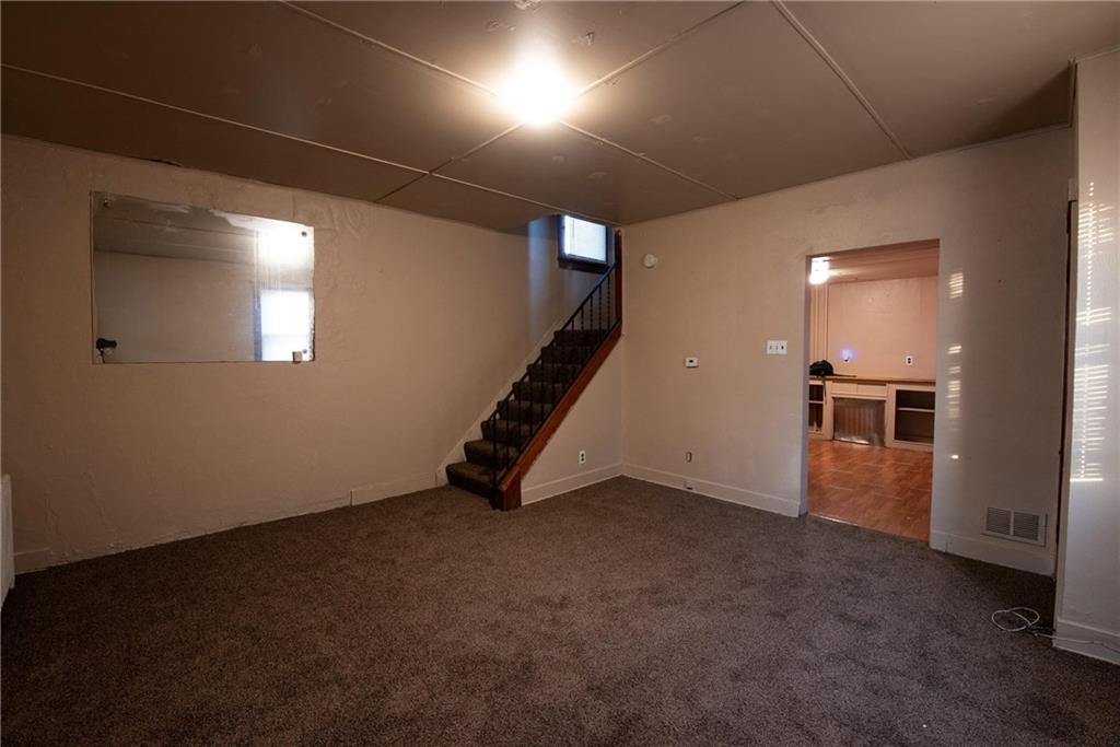 564 3rd Street Clairton, PA 15025 - Photo 11 of 20 an empty room with windows