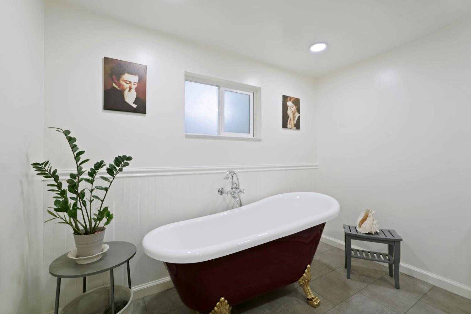 18529 Highway 88 Clements, CA 95237 - Photo 25 of 42 a dining room with table and chair