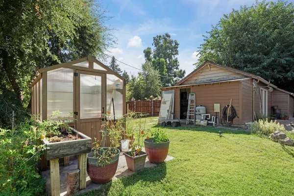 $499,999 | 18529 Highway 88, Clements, CA 95237