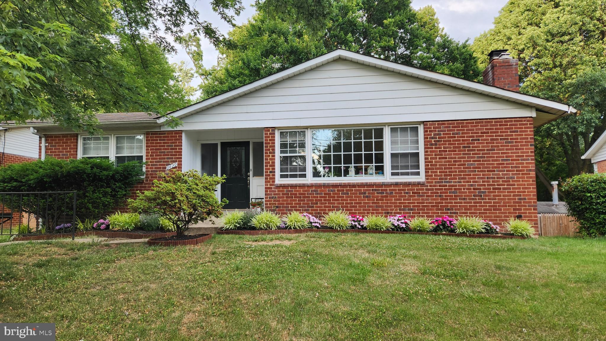 9429 Curran Road Silver Spring, MD 20901 - Photo 1 of 41 Solid brick Mid-Century home