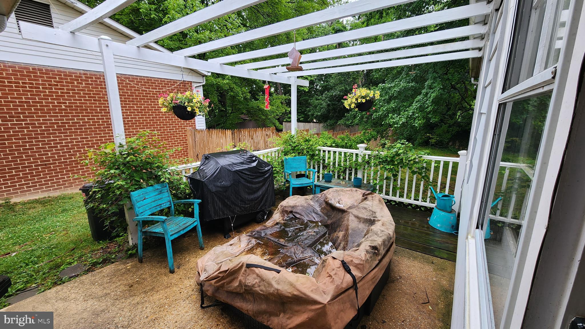 9429 Curran Road Silver Spring, MD 20901 - Photo 37 of 41 Side Patio