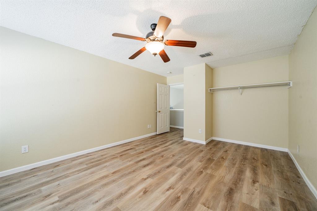 2001 Barton Springs Drive Corinth, TX 76210 - Photo 26 of 38