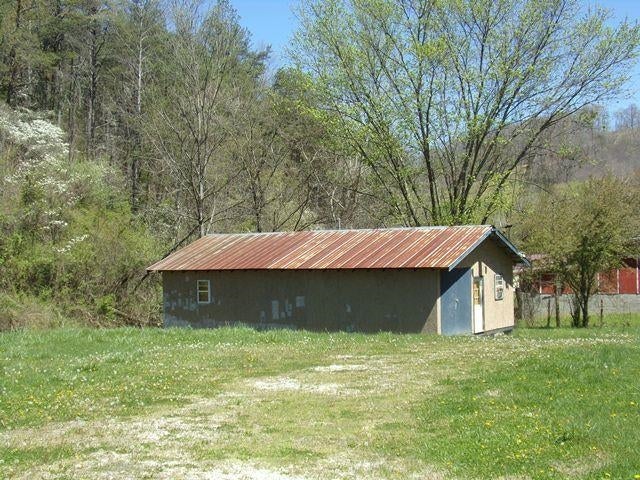 154 Red Barn Road Genoa, WV 25517 - Photo 23 of 25 Gallery Image 23