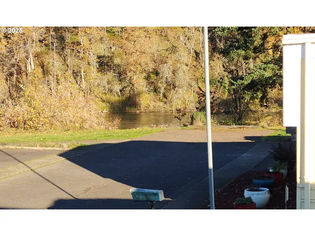 $60,000 | 4531 Franklin Boulevard, Unit 117, Eugene, OR 97403