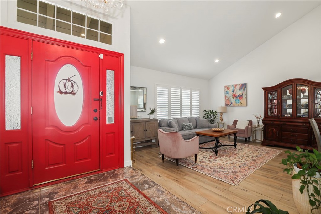 20604 Lemmer Street Chatsworth, CA 91311 - Photo 8 of 48 Gallery Image 8