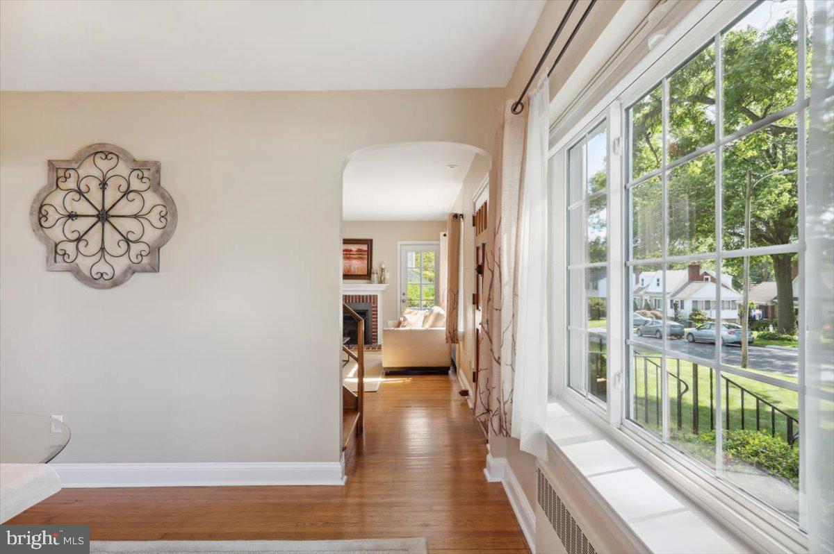 133 Golf Hills Road Havertown, PA 19083 - Photo 11 of 41