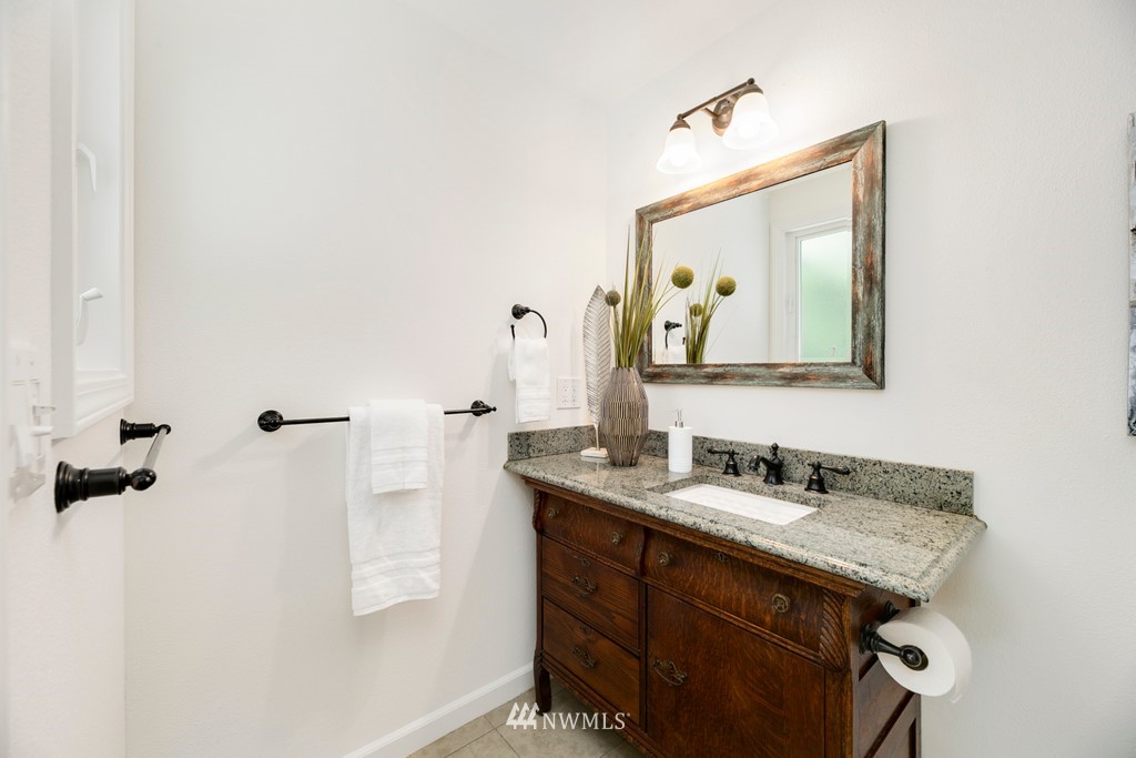 22317 4th Avenue Southeast Bothell, WA 98021 - Photo 12 of 29