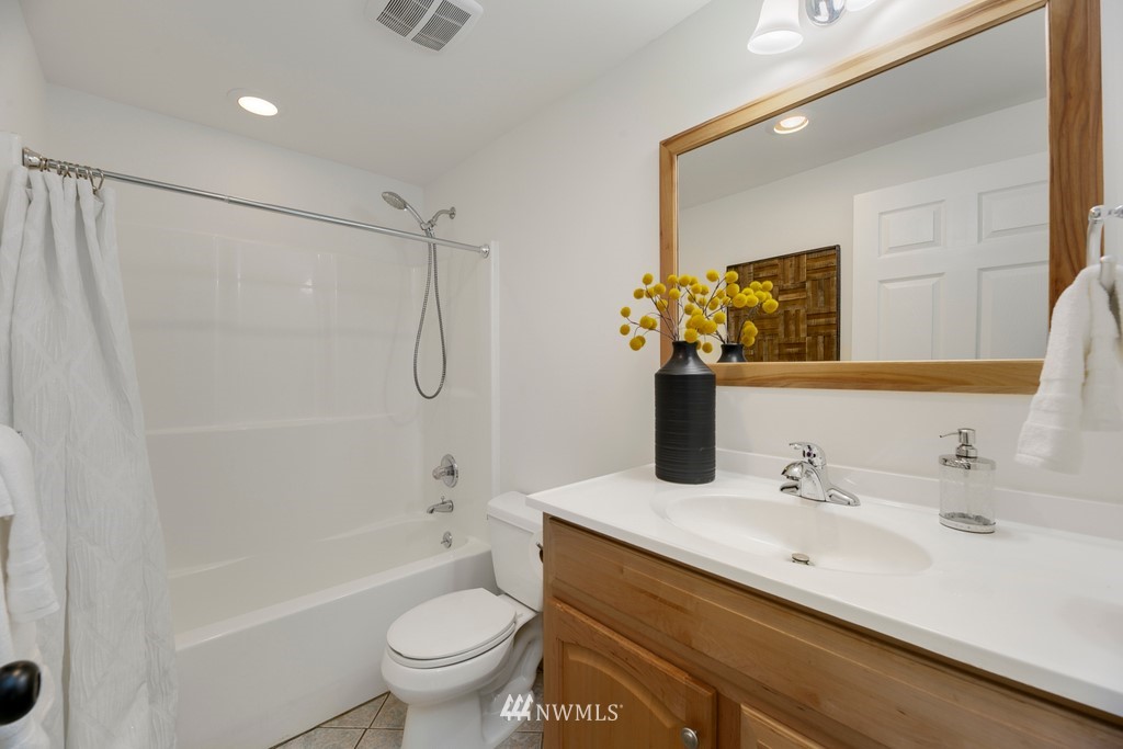 22317 4th Avenue Southeast Bothell, WA 98021 - Photo 24 of 29