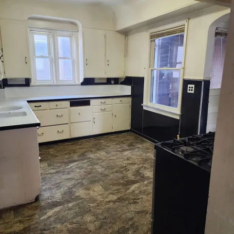 $230,000 | 747 Prince Street Southeast, Grand Rapids, MI 49507