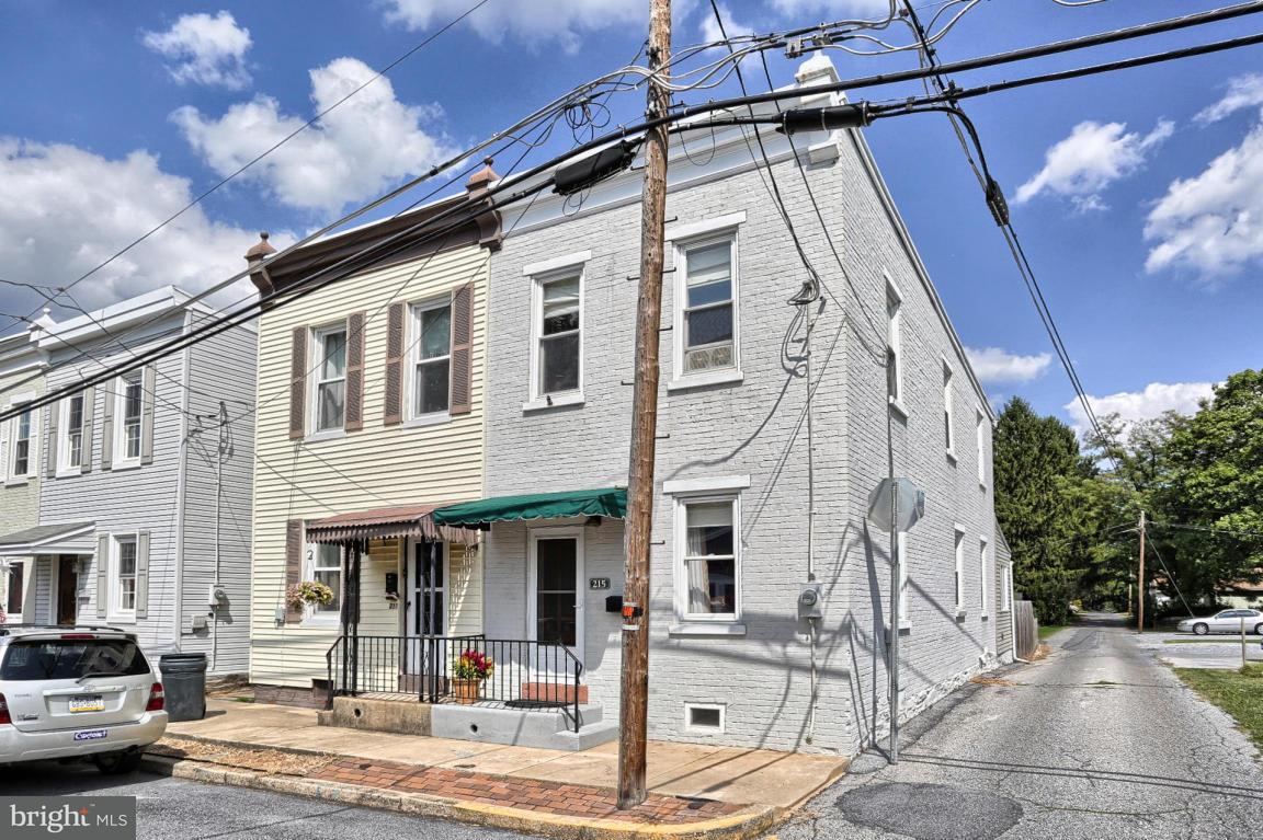 215 North Liberty Street Lititz, PA 17543 - Photo 1 of 35
