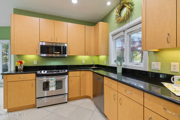 $438,000 | 5007 Country Club Drive North, Wilson, NC 27896