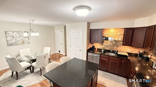 705 Lainey Lane Killingly, CT 06239 - Photo 5 of 27