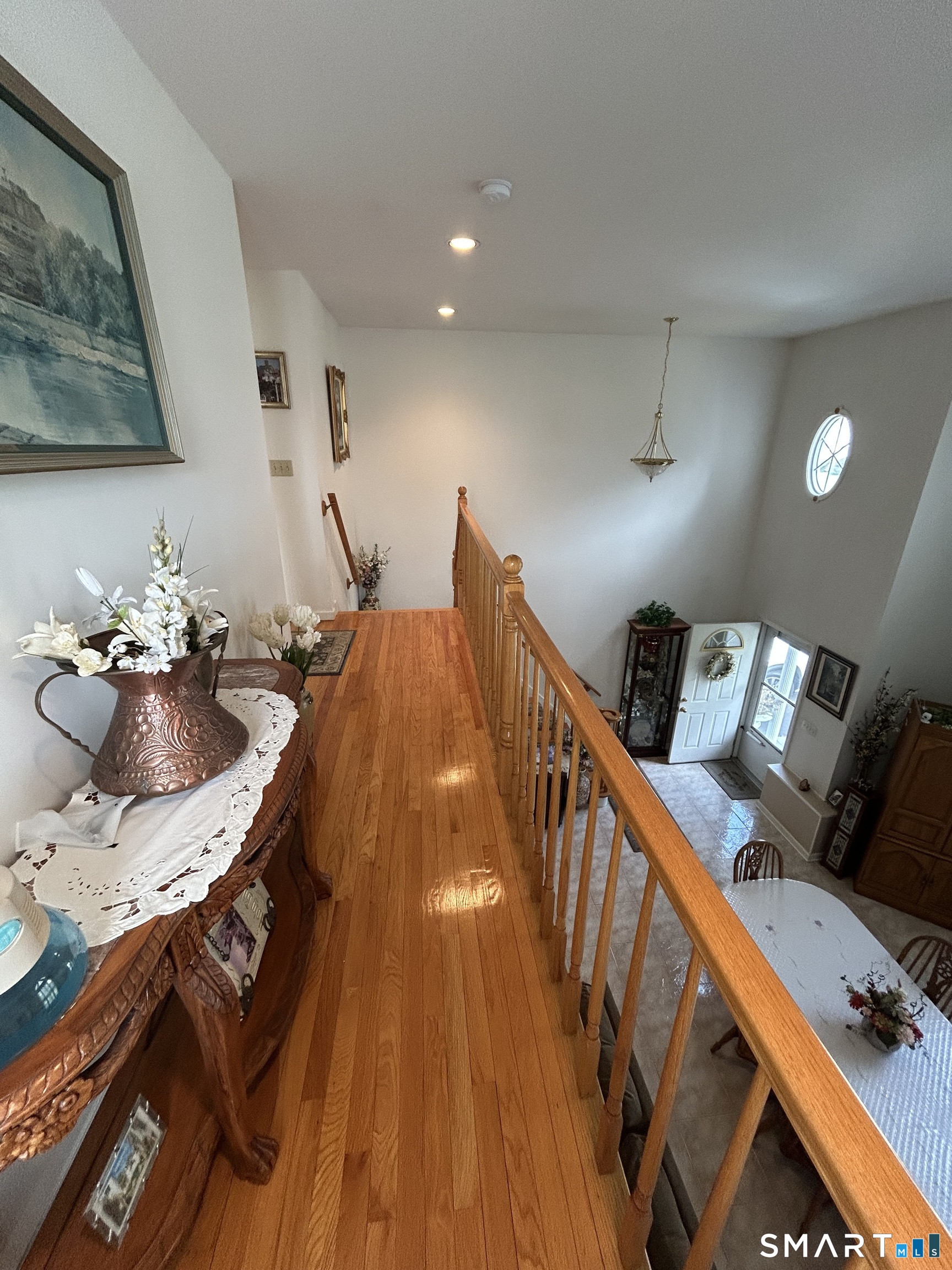 720 Circular Avenue Hamden, CT 06514 - Photo 16 of 35 a very nice looking room with a large window