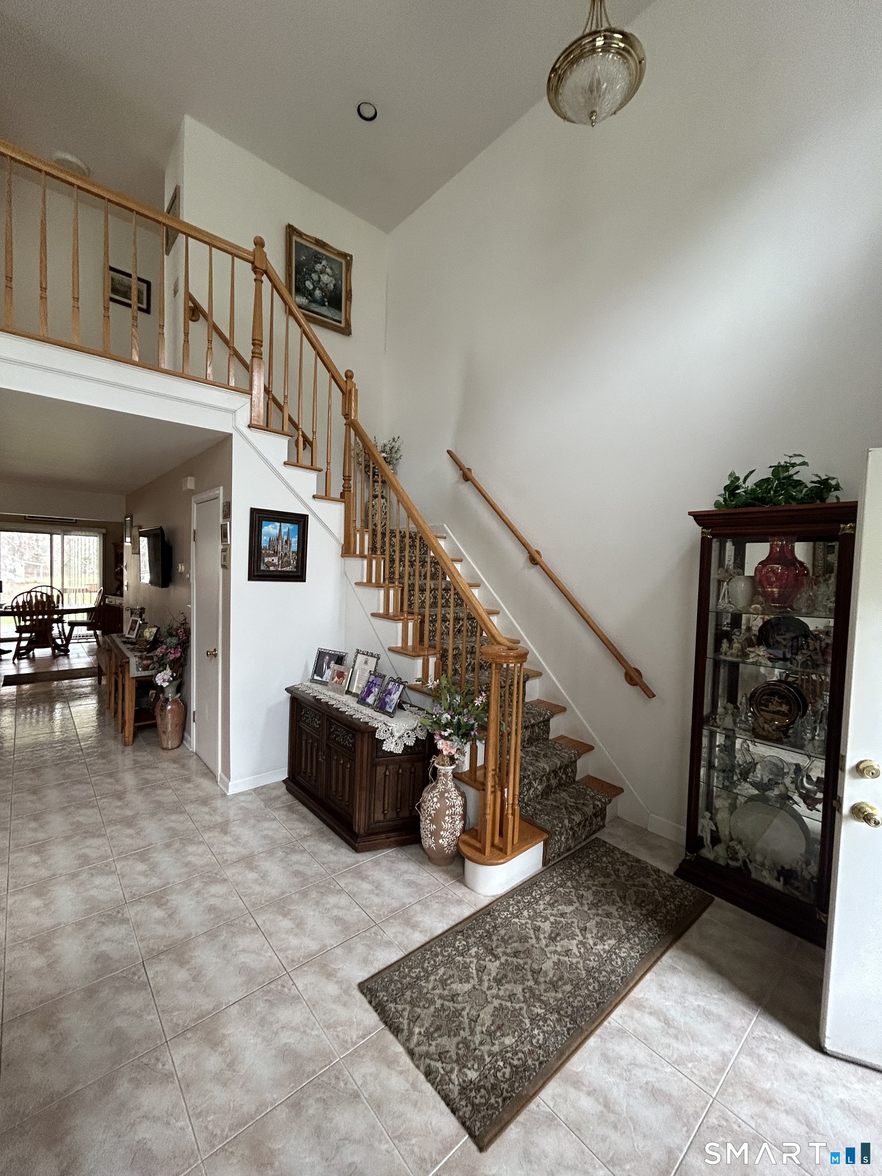 720 Circular Avenue Hamden, CT 06514 - Photo 25 of 35 a view of entryway and hall