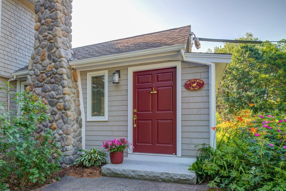 150 Sea Road Kennebunk, ME 04043 - Photo 4 of 40 150 Sea Rd Kennebunk ME 04043-large-003-