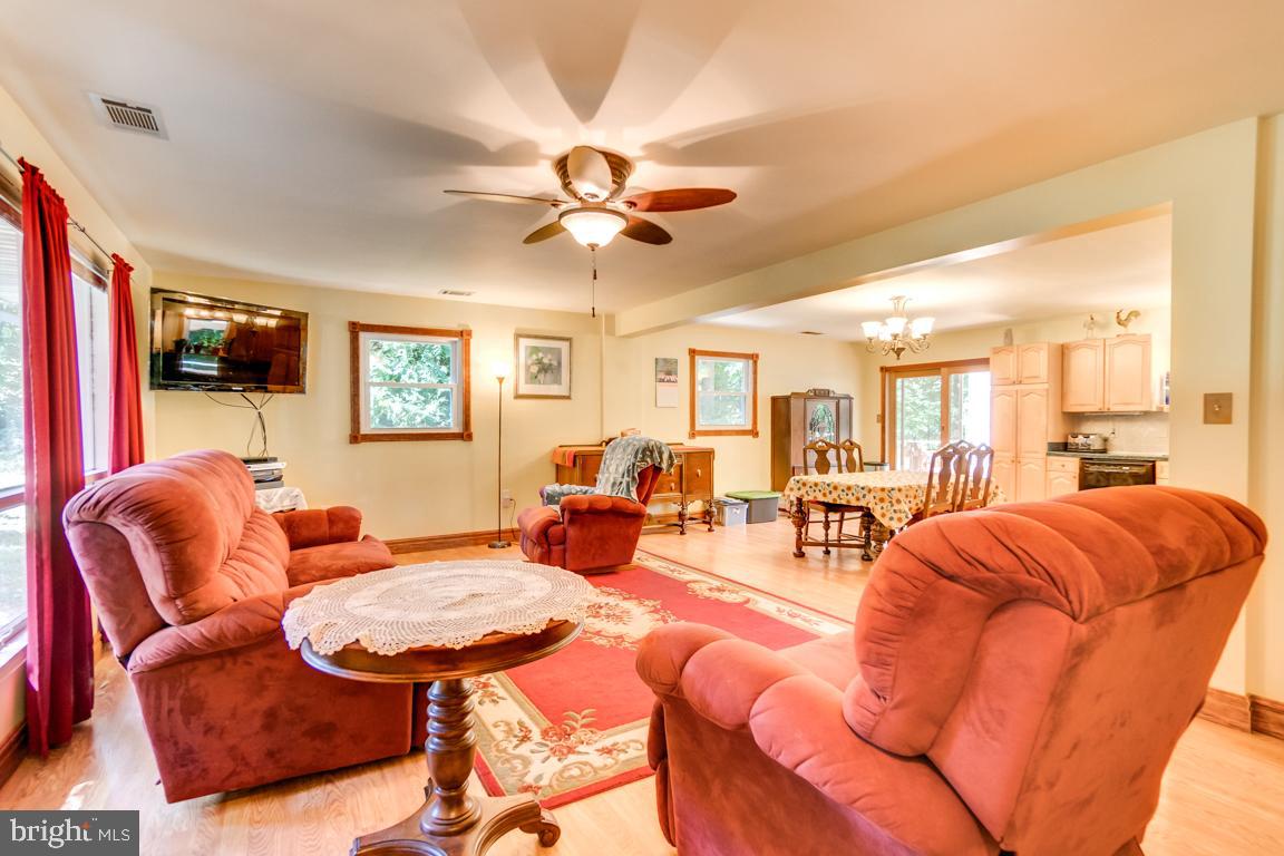 13415 Silver Hill Road Sumerduck, VA 22742 - Photo 22 of 32 Gallery Image 22
