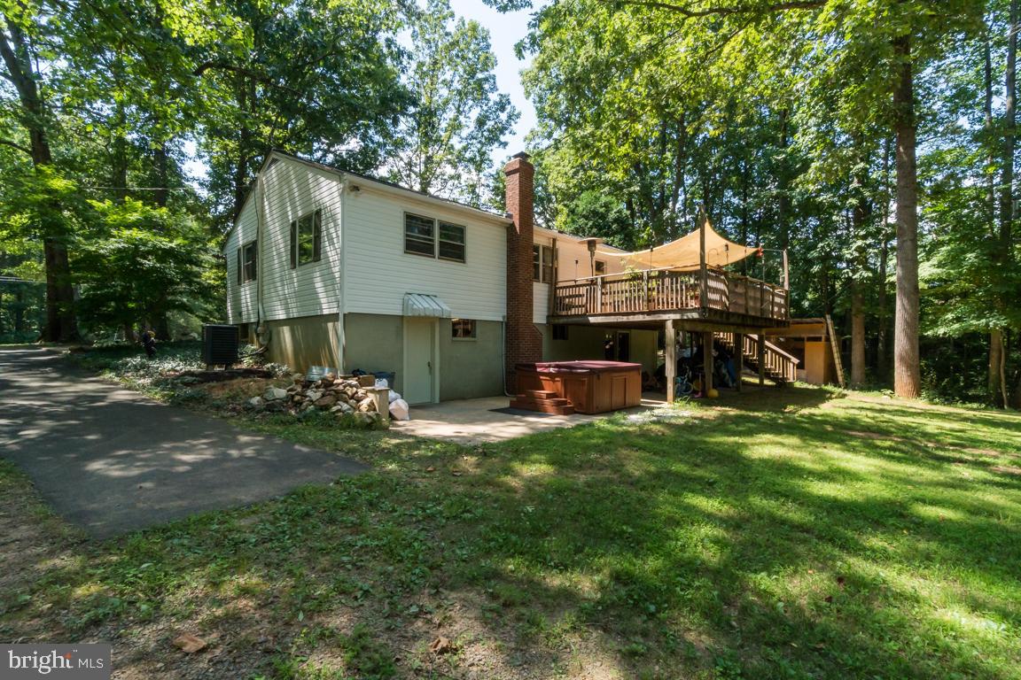13415 Silver Hill Road Sumerduck, VA 22742 - Photo 8 of 32 Gallery Image 8