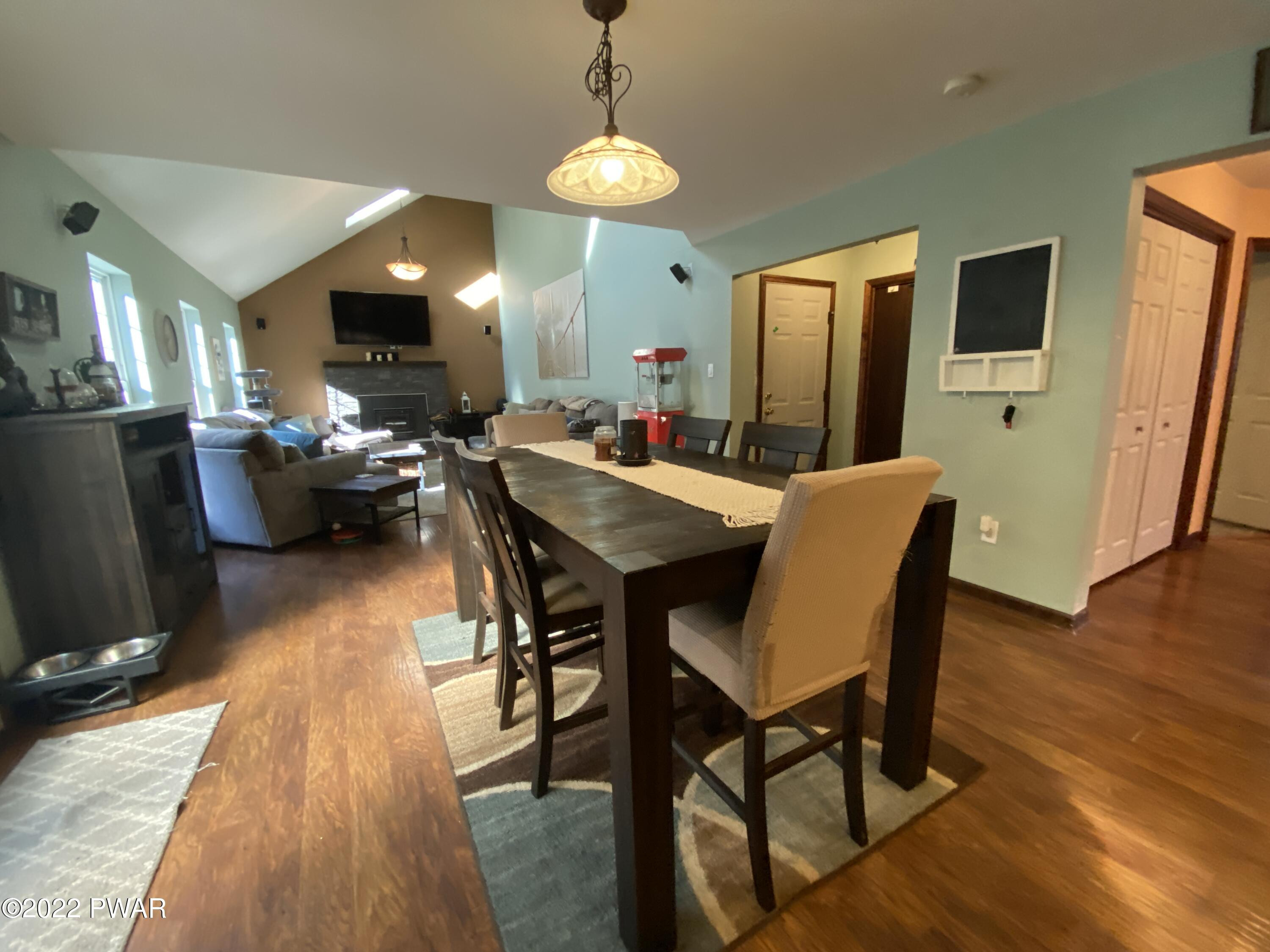 425 Zbick Road Shavertown, PA 18708 - Photo 5 of 19 IMG_0787