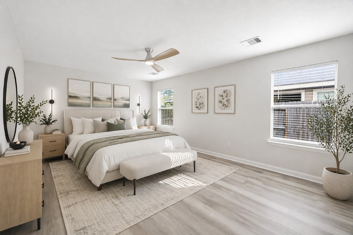 1010 Hummingbird Point Lane Houston, TX 77090 - Photo 12 of 26 Virtually Staged –Master Bedroom