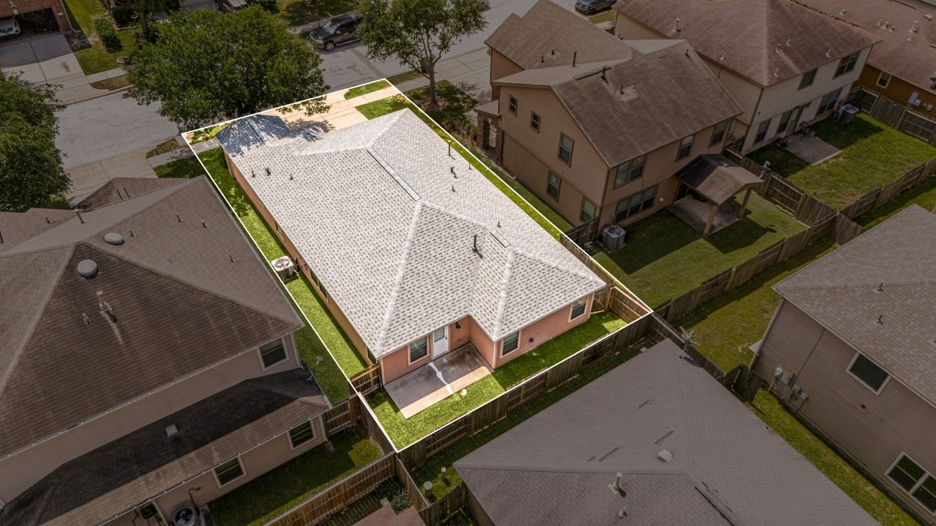 1010 Hummingbird Point Lane Houston, TX 77090 - Photo 23 of 26