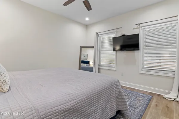 $670,000 | 2524 Beach Boulevard, Biloxi, MS 39531