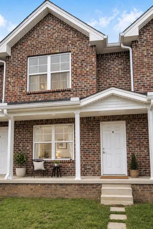 $185,000 | 907 H Freeman Street, Unit H, Lafayette, TN 37083