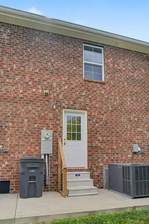 $185,000 | 907 H Freeman Street, Unit H, Lafayette, TN 37083