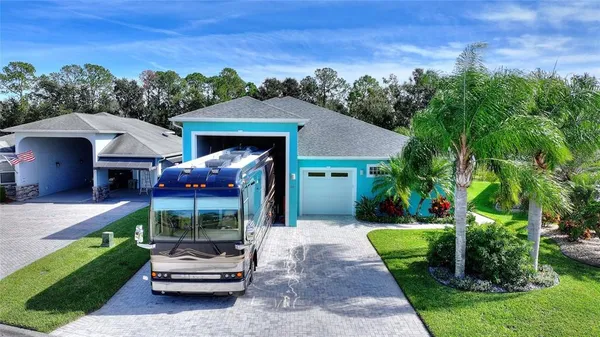 $1,200,000 | 381 Nolane Lane, Polk City, FL 33868