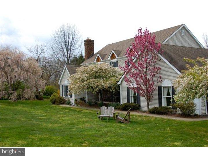 275 Valley View Road Riegelsville, PA 18077 - Photo 2 of 23