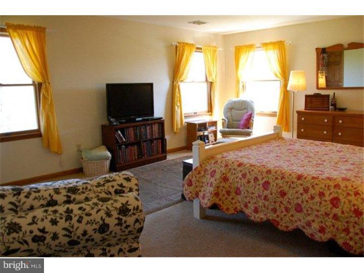 275 Valley View Road Riegelsville, PA 18077 - Photo 16 of 23