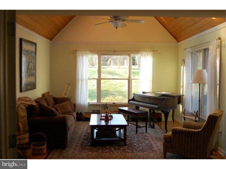 275 Valley View Road Riegelsville, PA 18077 - Photo 9 of 23